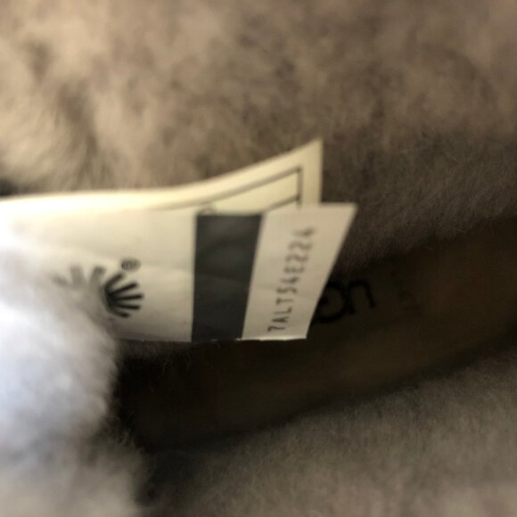 UGG MEN HARKLEY WATERPROOF NEW NAVY SHEARLING SUEDE BOOTS US 8 / EU 41 / UK 7 - Picture 6 of 6